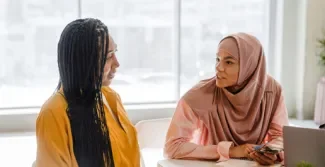 Intercultureel werken in de zorg voor kinderen, jongeren, volwassenen met een verstandelijke beperking of psychiatrische problematiek